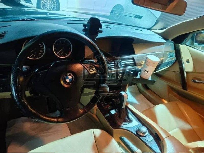 BMW 525i 2008 - الصورة 3