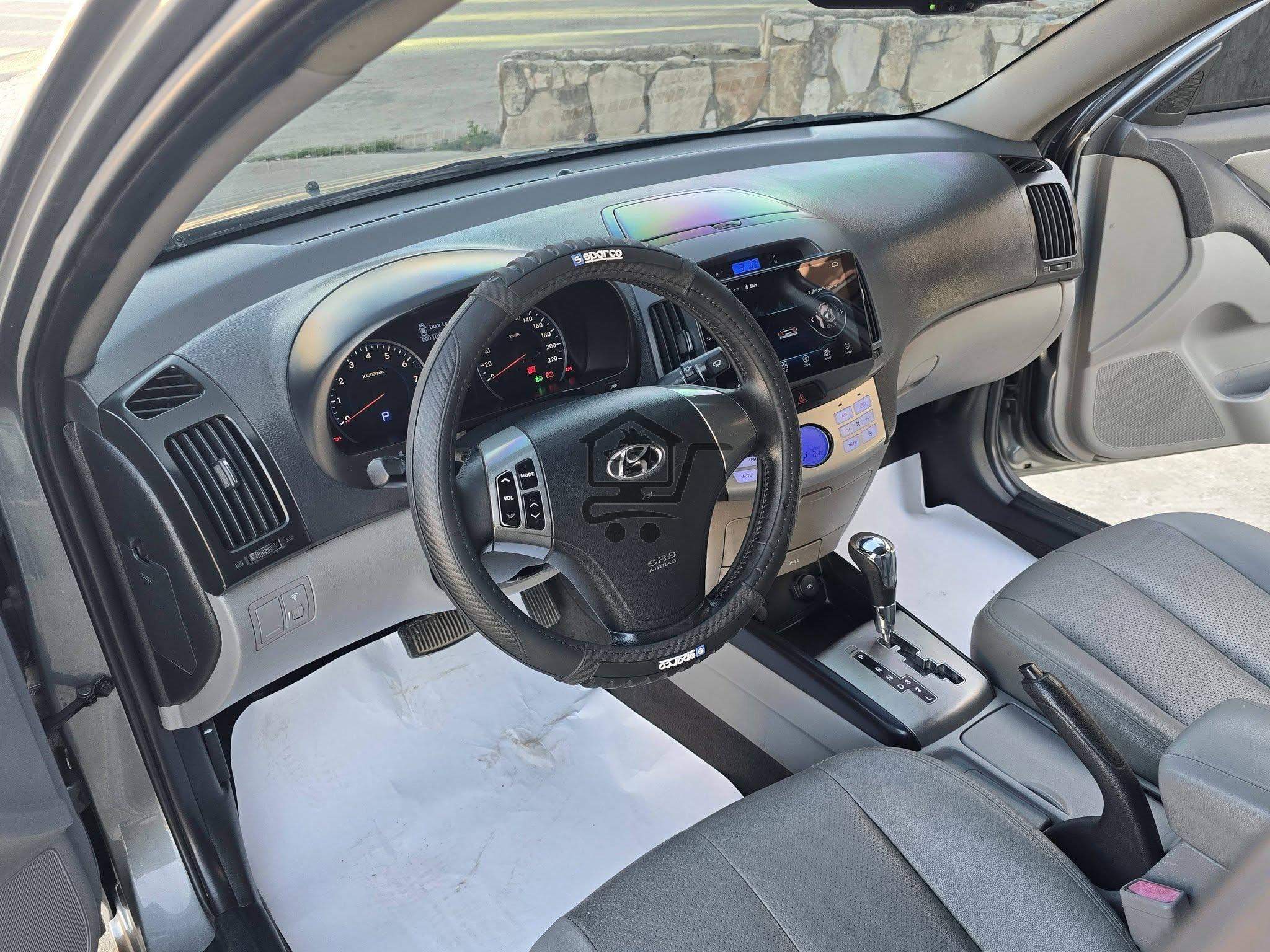 ELANTRA 2011 - الصورة 6