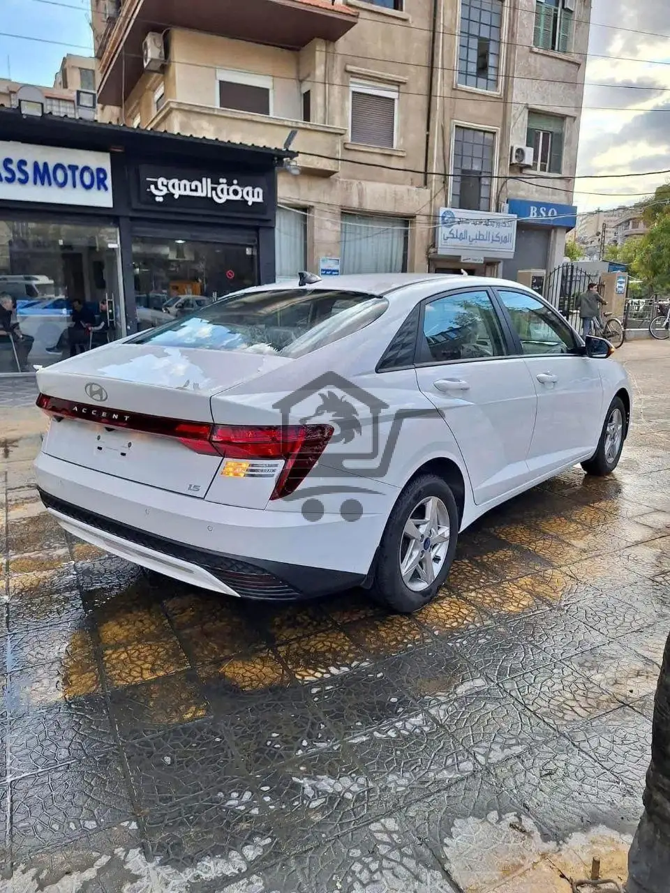 2024 Hyundai Accent - الصورة 3