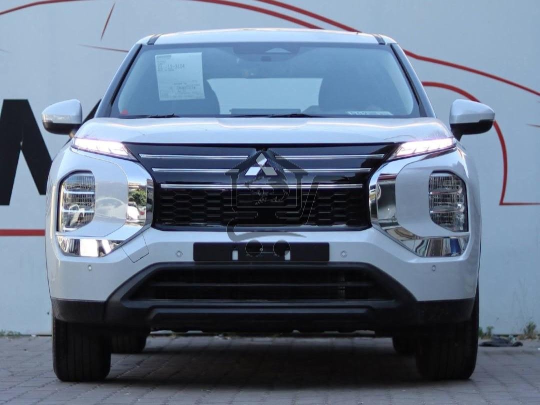 Mitsubishi Outlander 2025 - الصورة 3