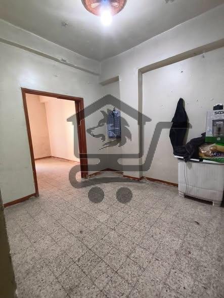 شقة للبيع بإطلالة - الصورة 1