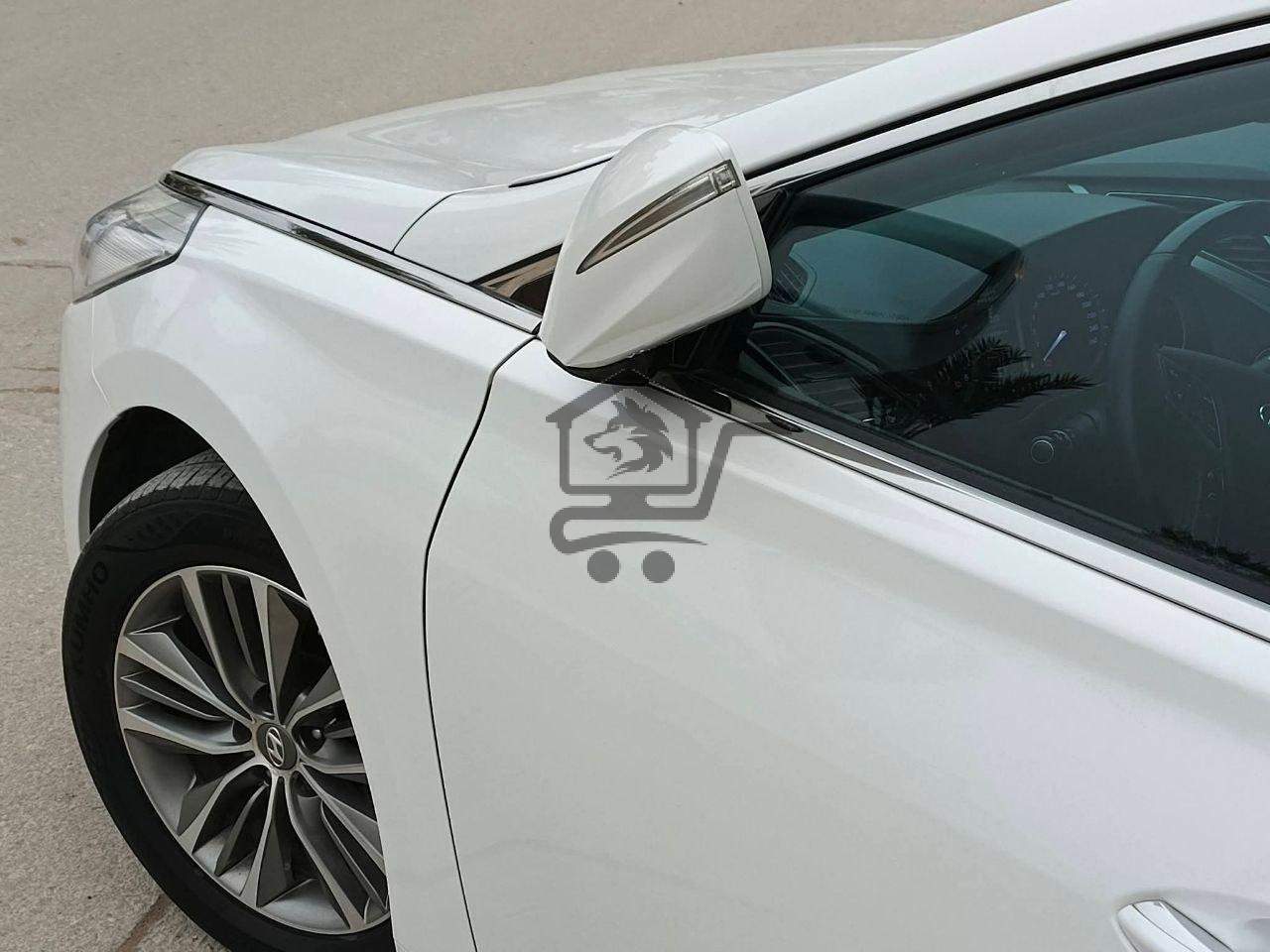 Hyundai Azera Granduer 2016 - الصورة 4