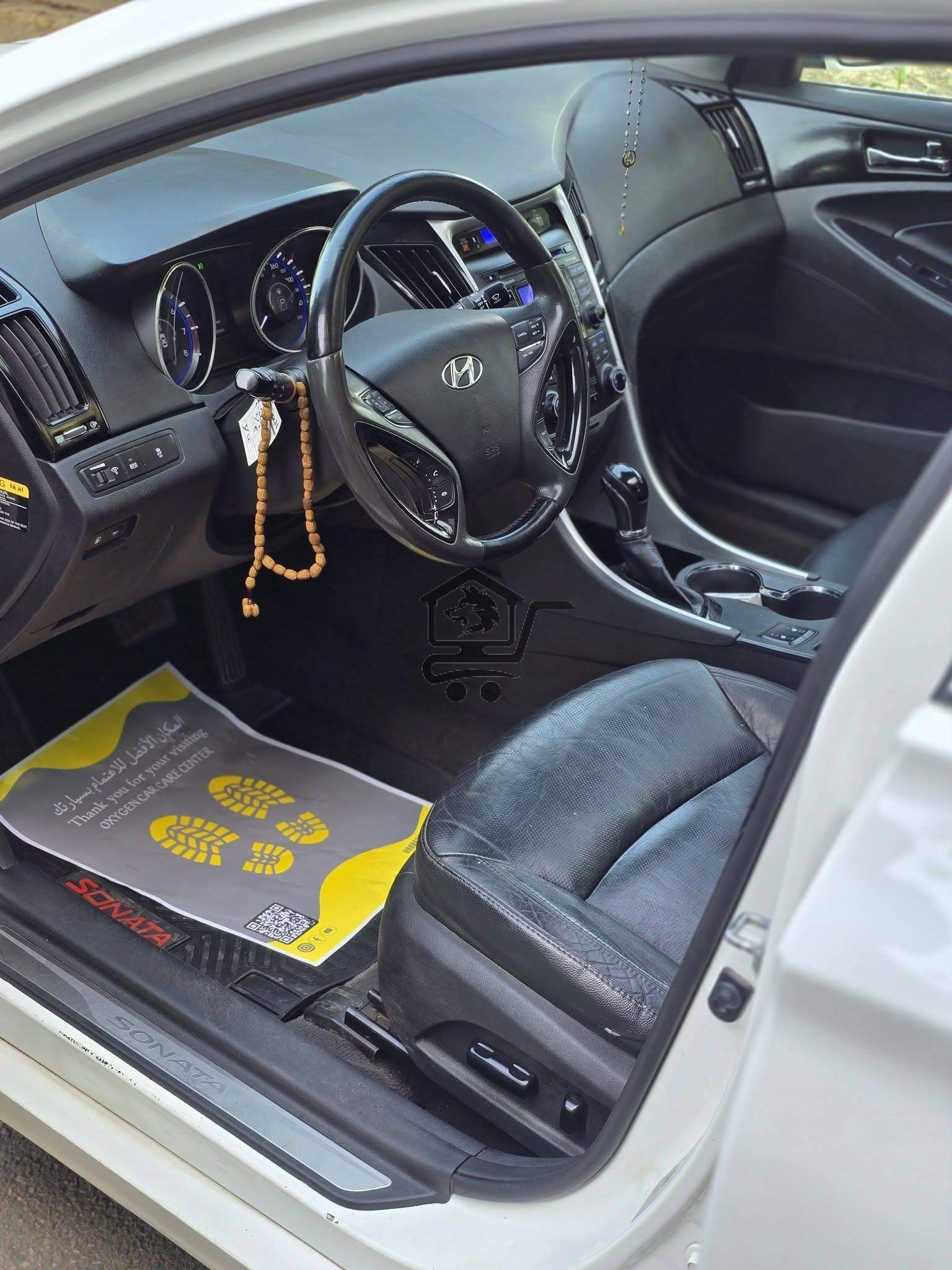Hyundai Sonata 2012 - الصورة 7