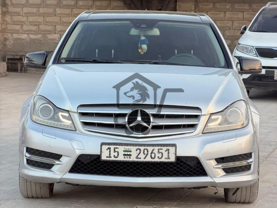 Mercedes-Benz C220 2013 - الصورة 5