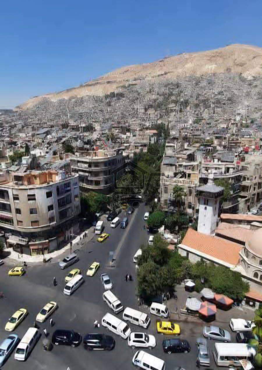 شقة للبيع بموقع ممتاز - الصورة 1