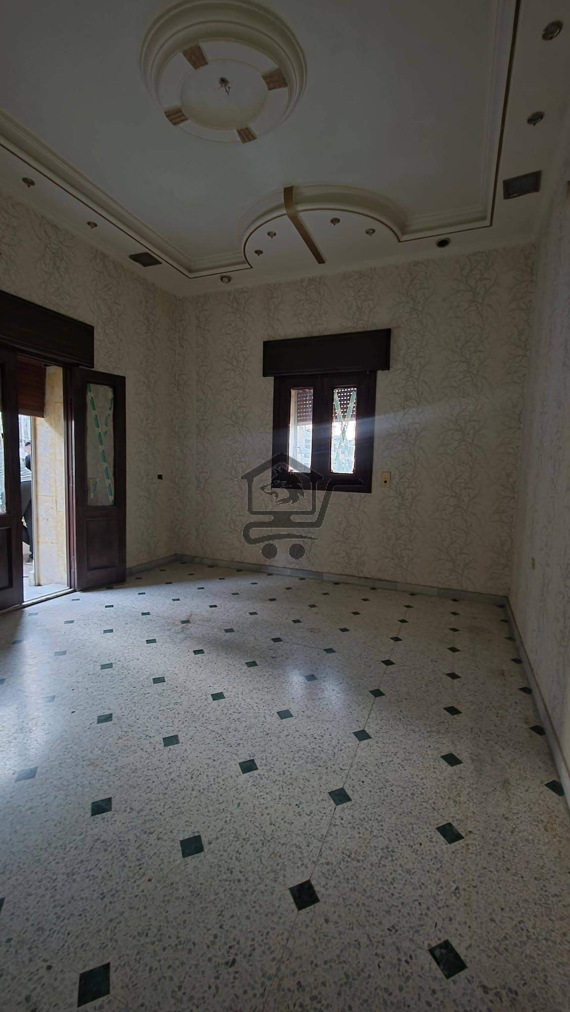 شقة سكنية جيدة - الصورة 1