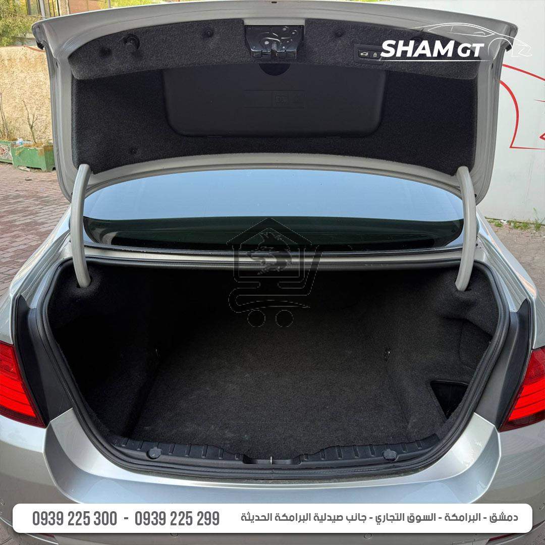 BMW 523i - الصورة 6