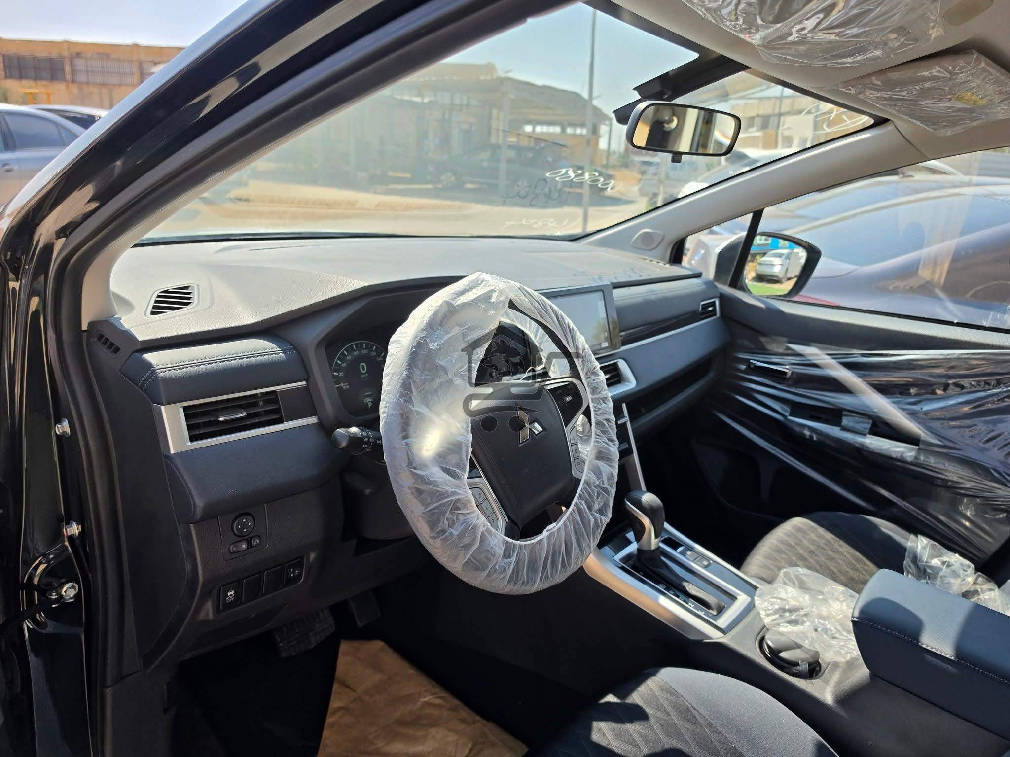 MITSUBISHI XPANDER - الصورة 3