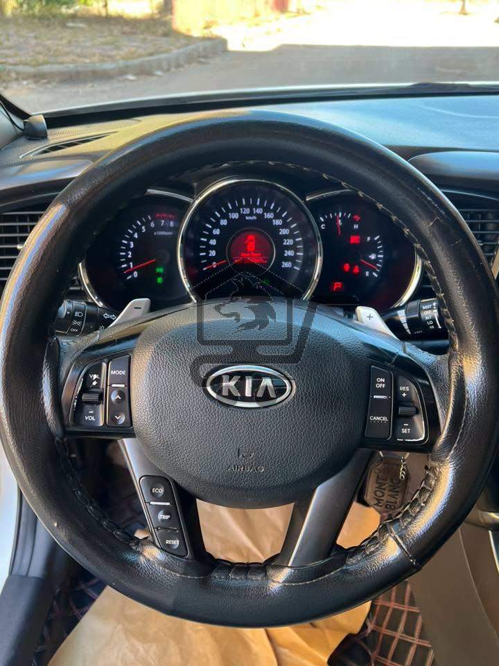Kia Optima 2012 - الصورة 8
