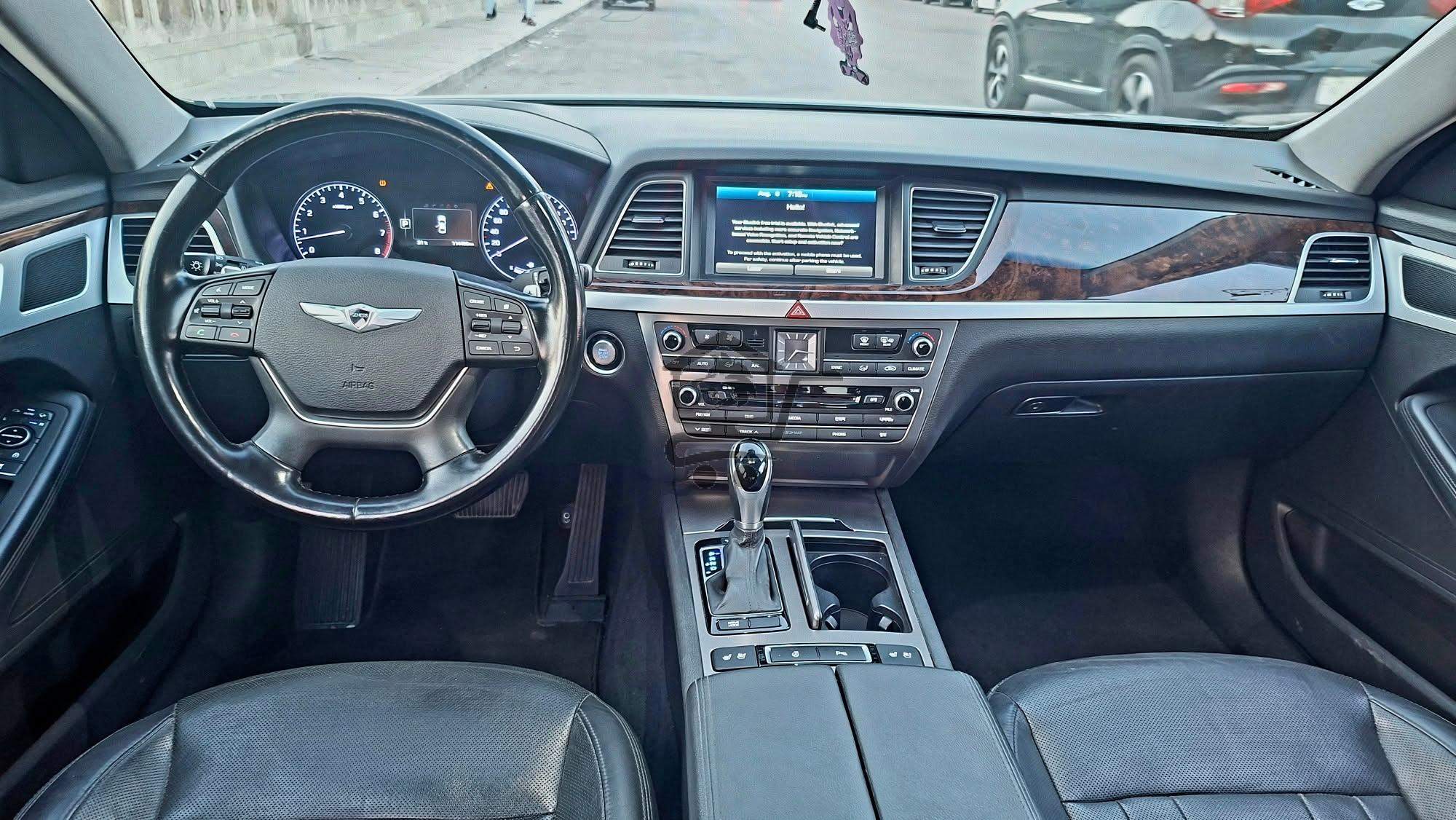 Hyundai Genesis 2014 - الصورة 7