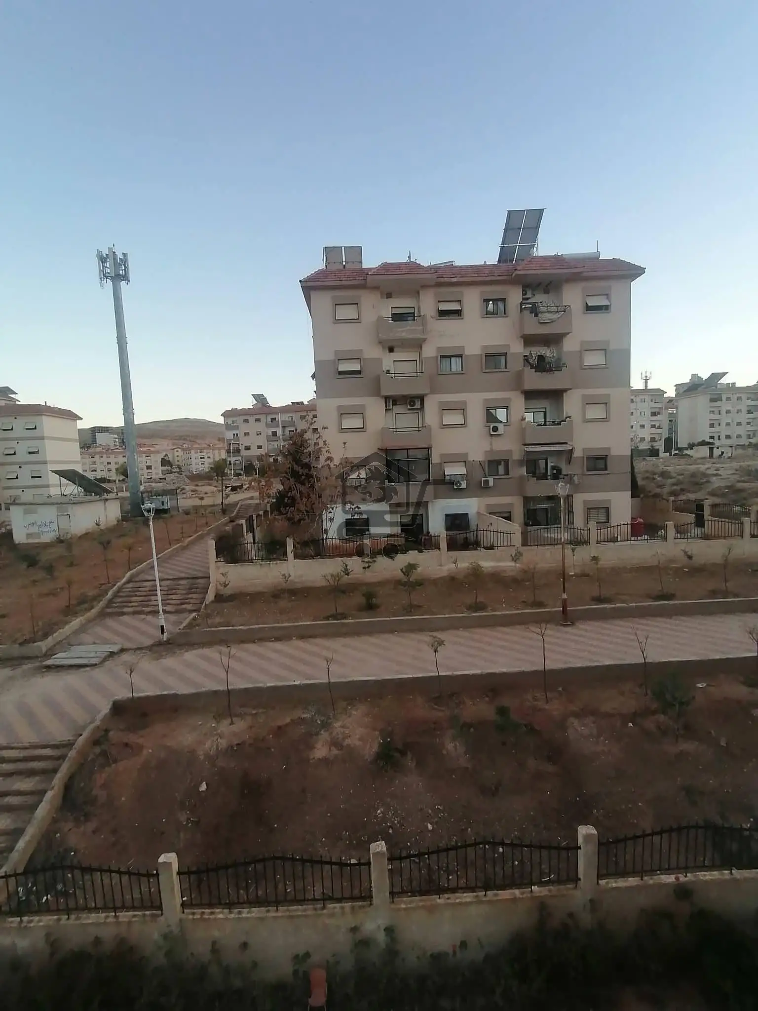 للبيع شقة في ضاحية قدسيا السكن الشبابي - الصورة 1