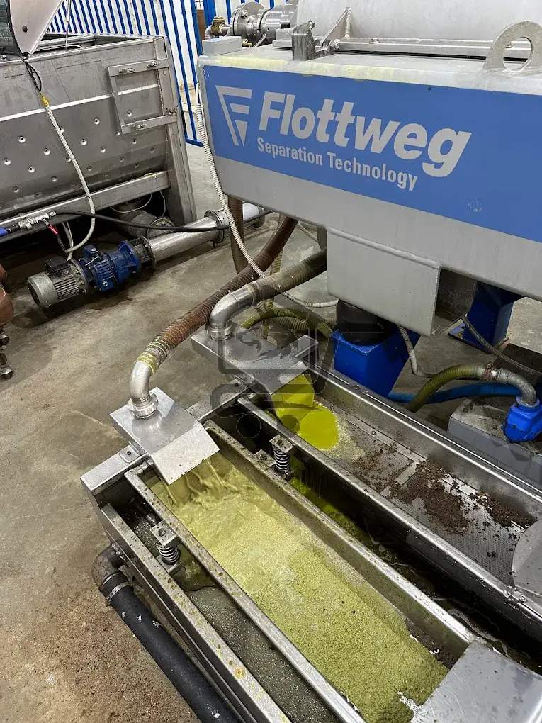 معاصر الحكيم الحديثة لعصر الزيتون - الصورة 4