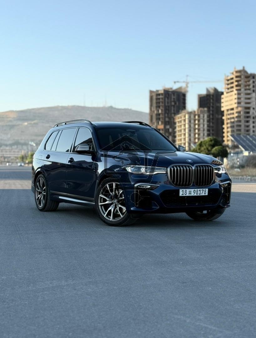 BMW X7 M50 - الصورة 1