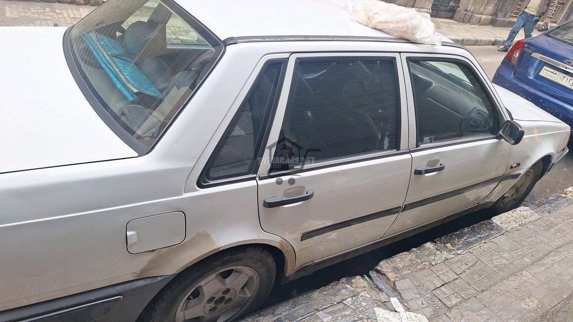 فولفو - Volvo 460 - الصورة 7