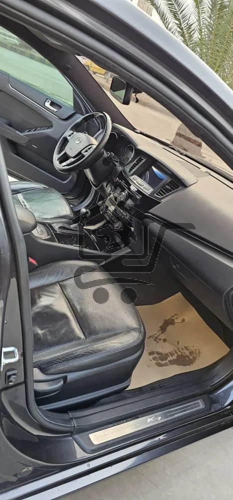 KIA K7 2011 - الصورة 2