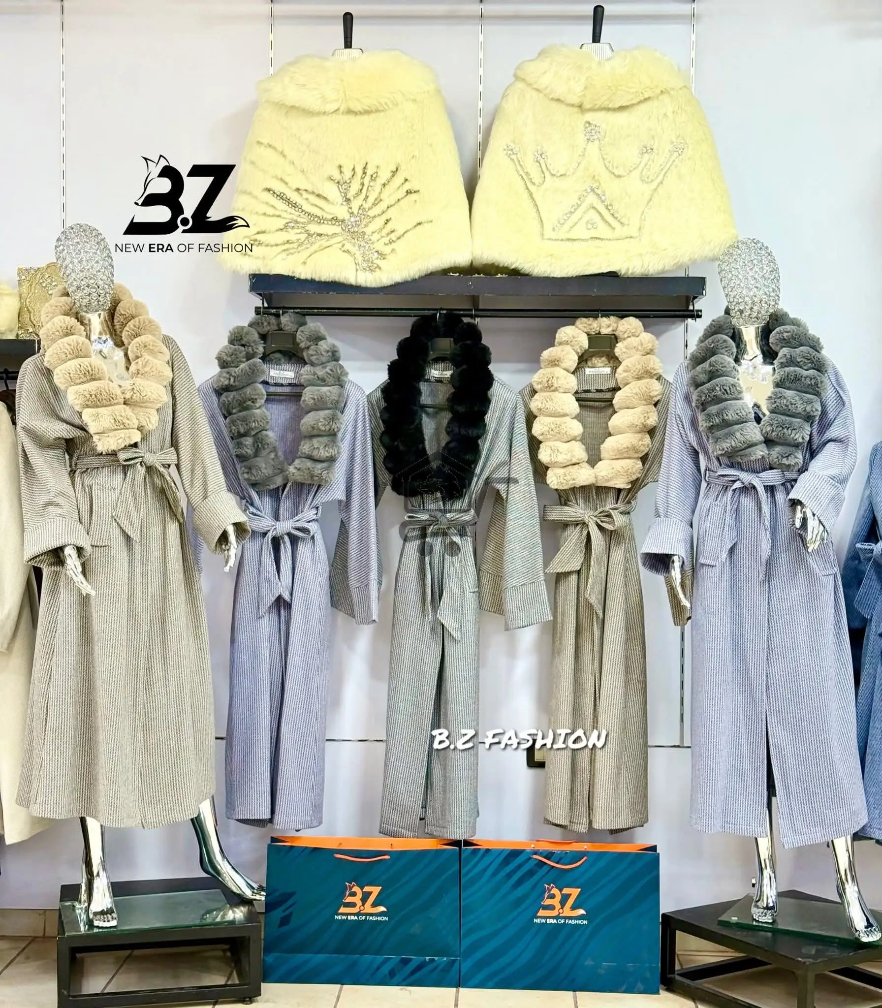 جاكيت جوخ مونس - الصورة 1