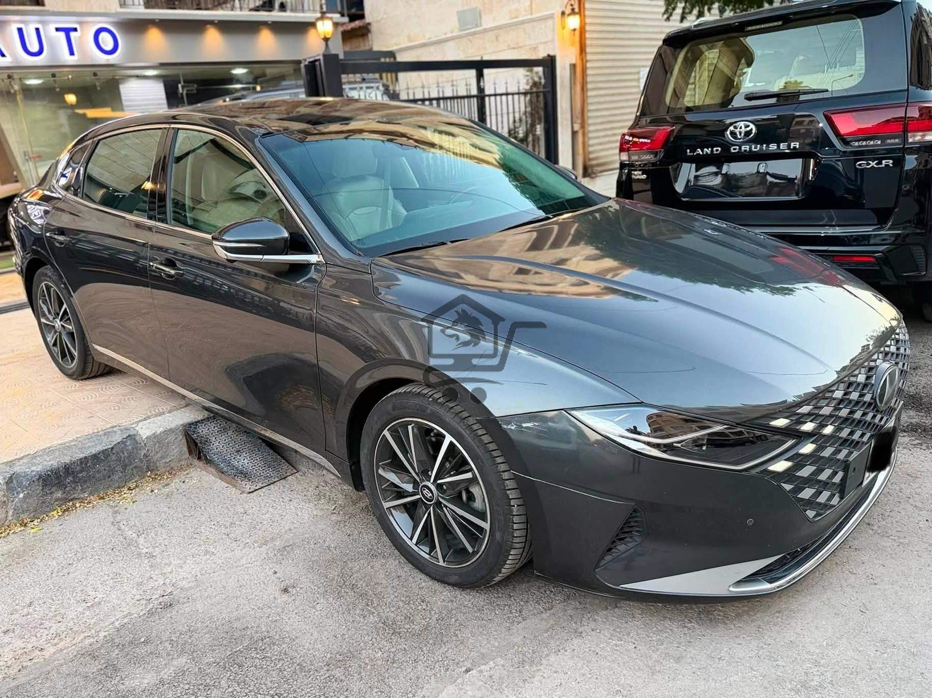 Hyundai Grandeur 2023 - الصورة 3