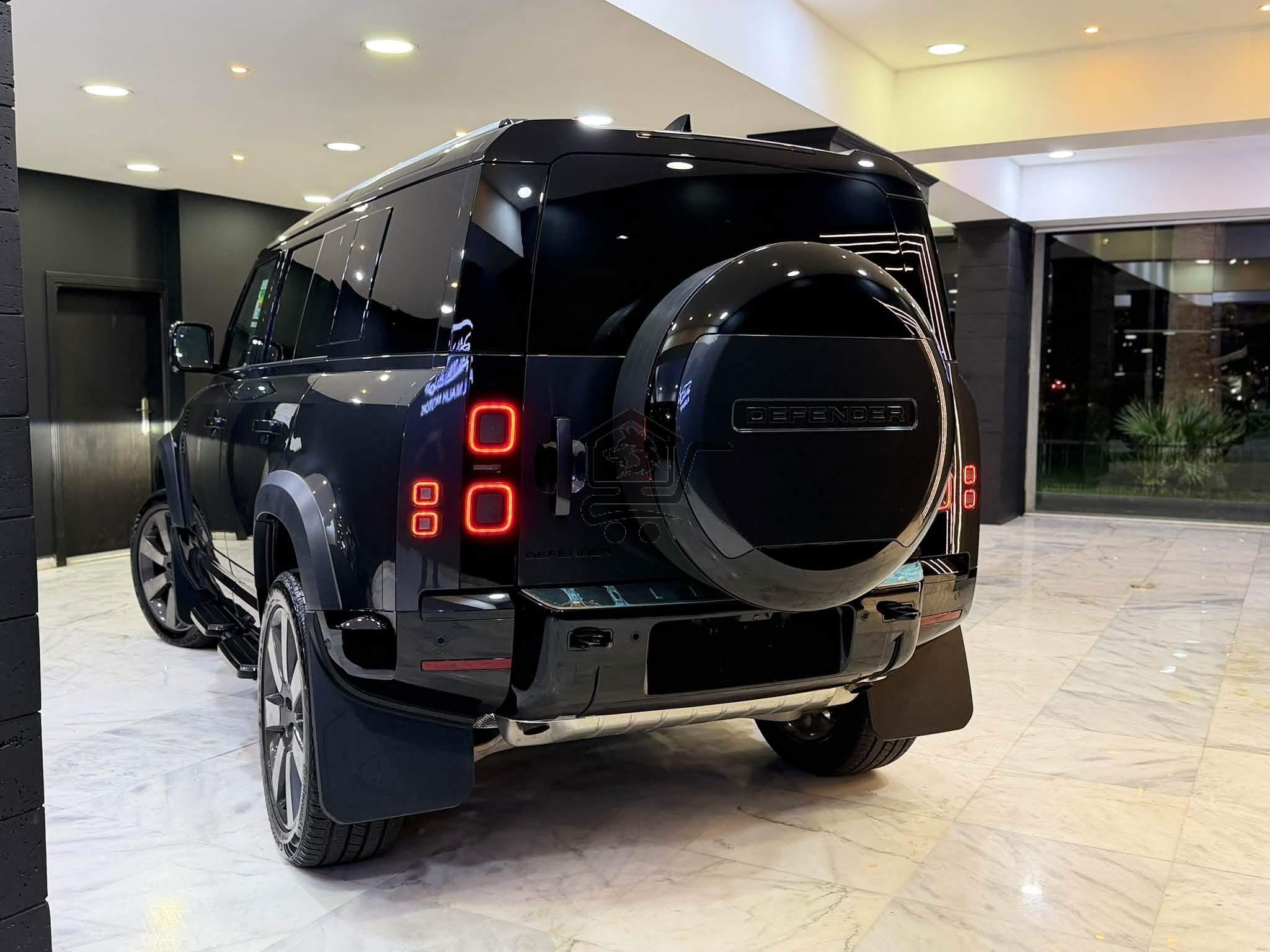 Land Rover - الصورة 3