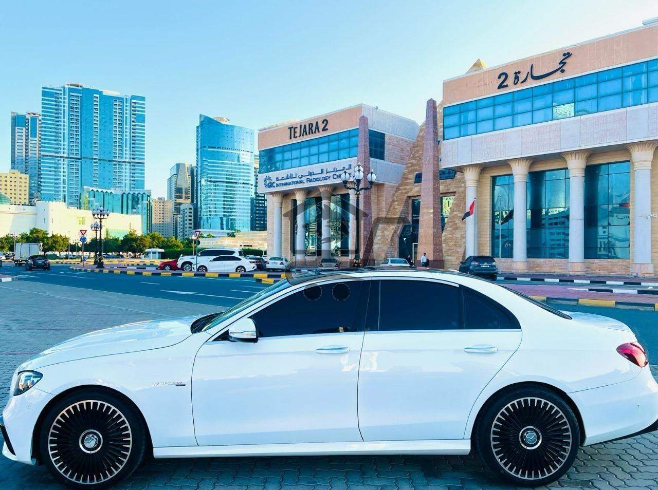 مرسيدس E300 - الصورة 3