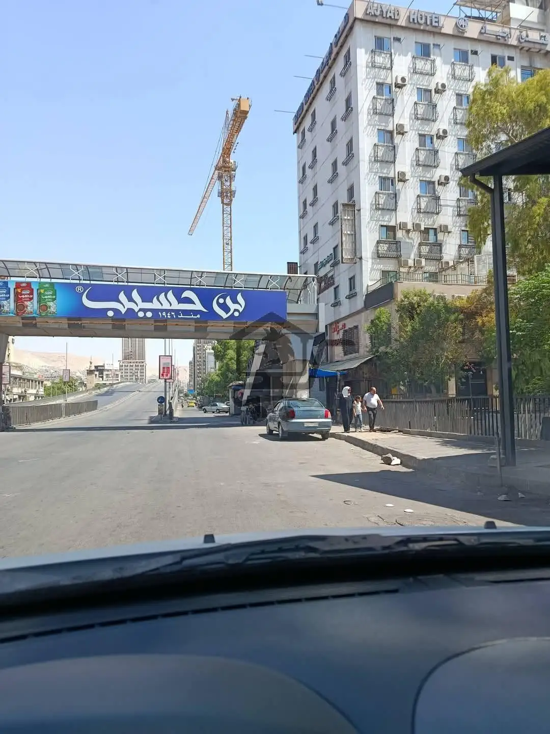 محل بكسوة جيدة وموقع مميز - الصورة 7