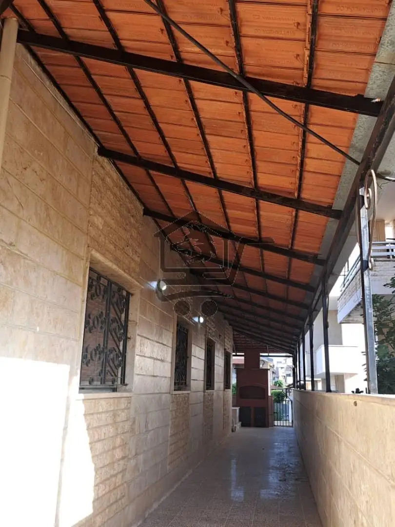 شاليه ارضيه غرفتين نوم وصالون - الصورة 1