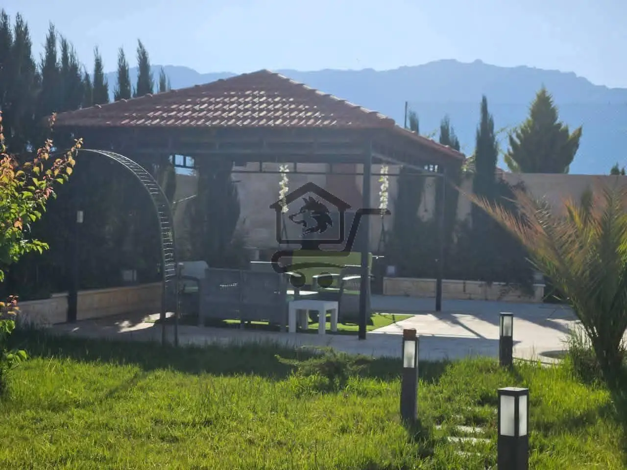 للبيع فيلا في سهل الزبداني - الصورة 8