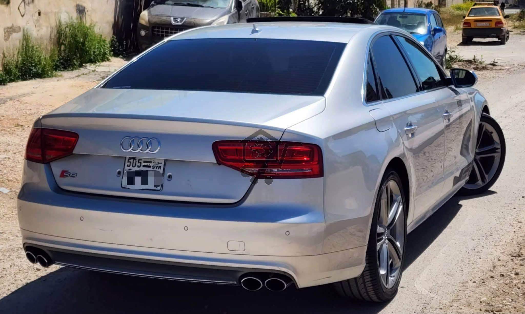 AUDI S8 - الصورة 7