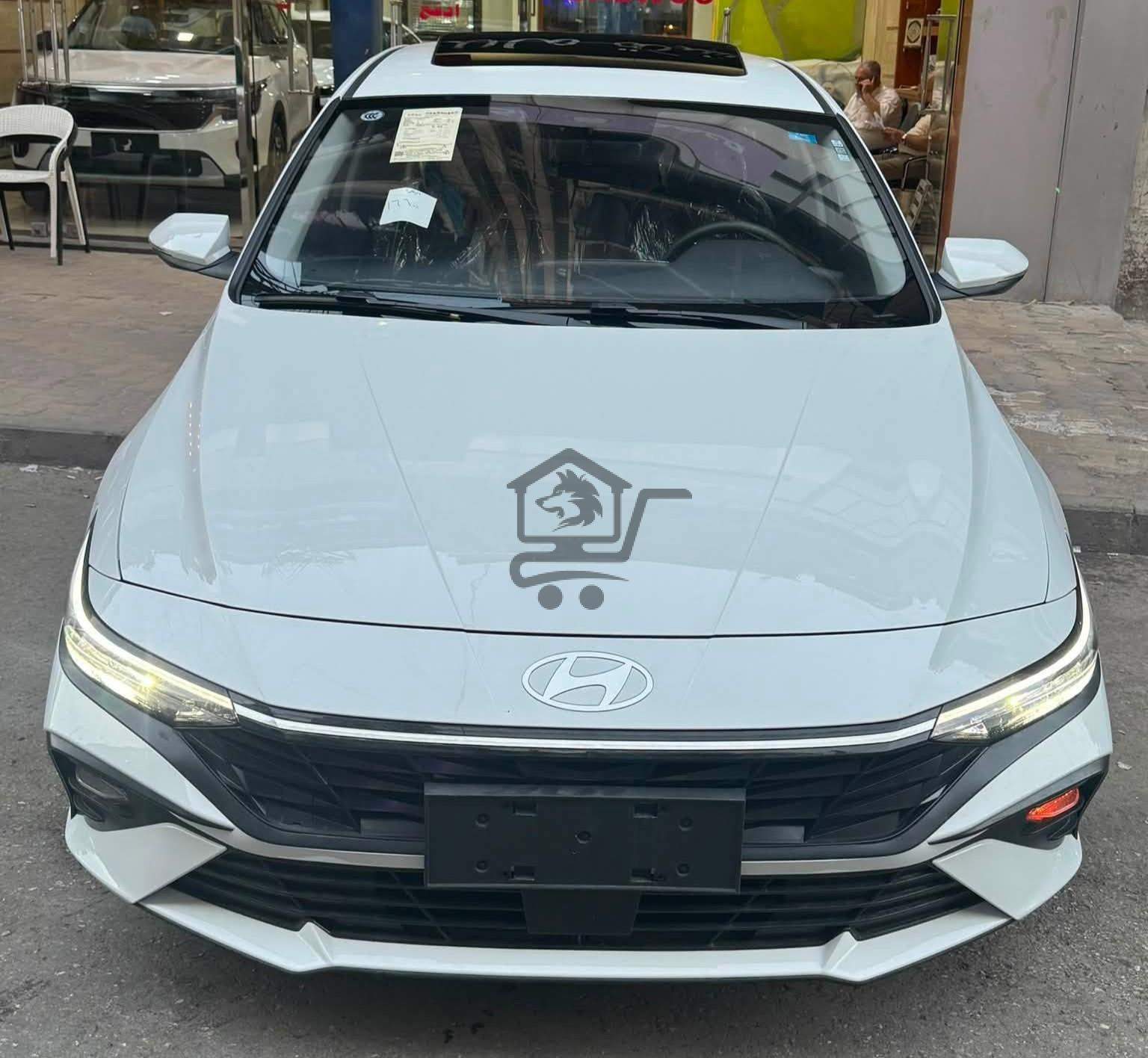 Hyundai Elantra 2026 - الصورة 1