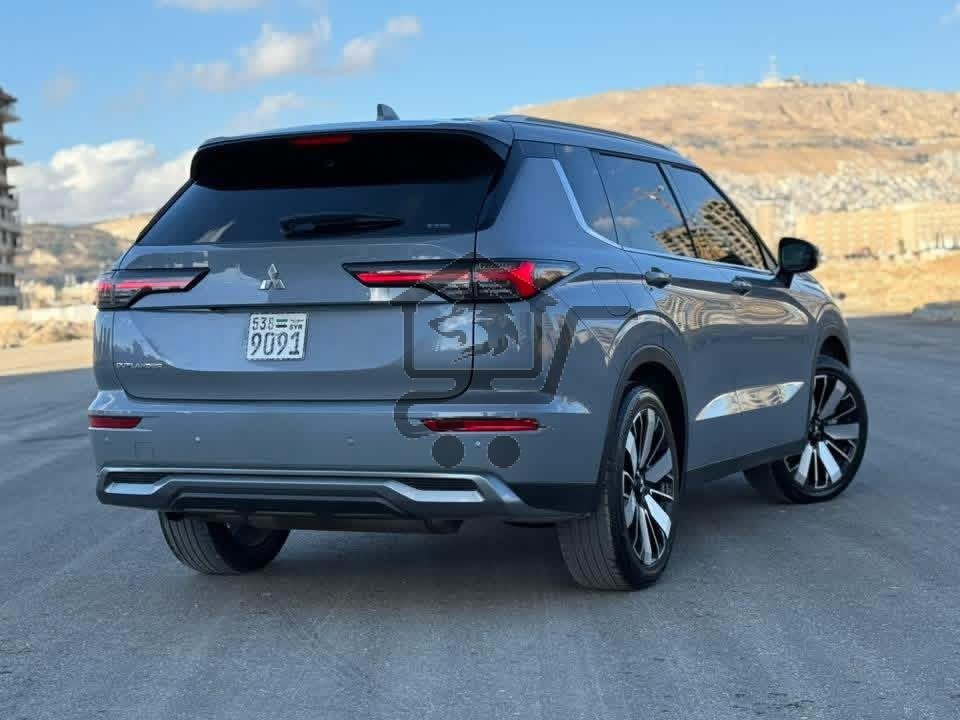 Mitsubishi - الصورة 2