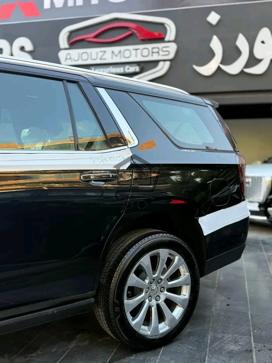 Chevrolet Tahoe - الصورة 4