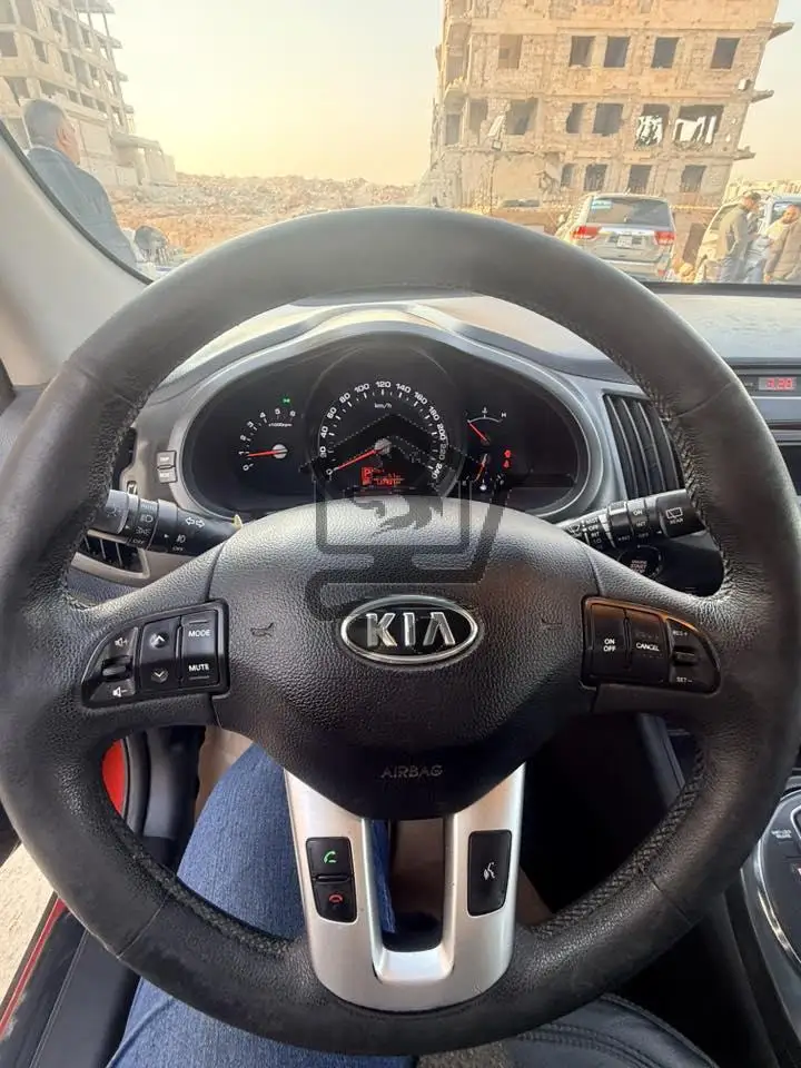 سبورتاج ار 2012 - الصورة 9