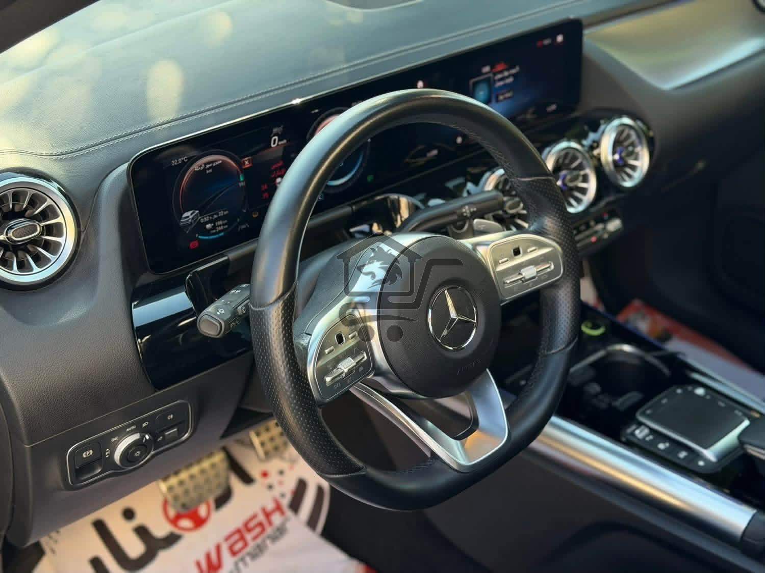 Mercedes-Benz EQA 250 - الصورة 7