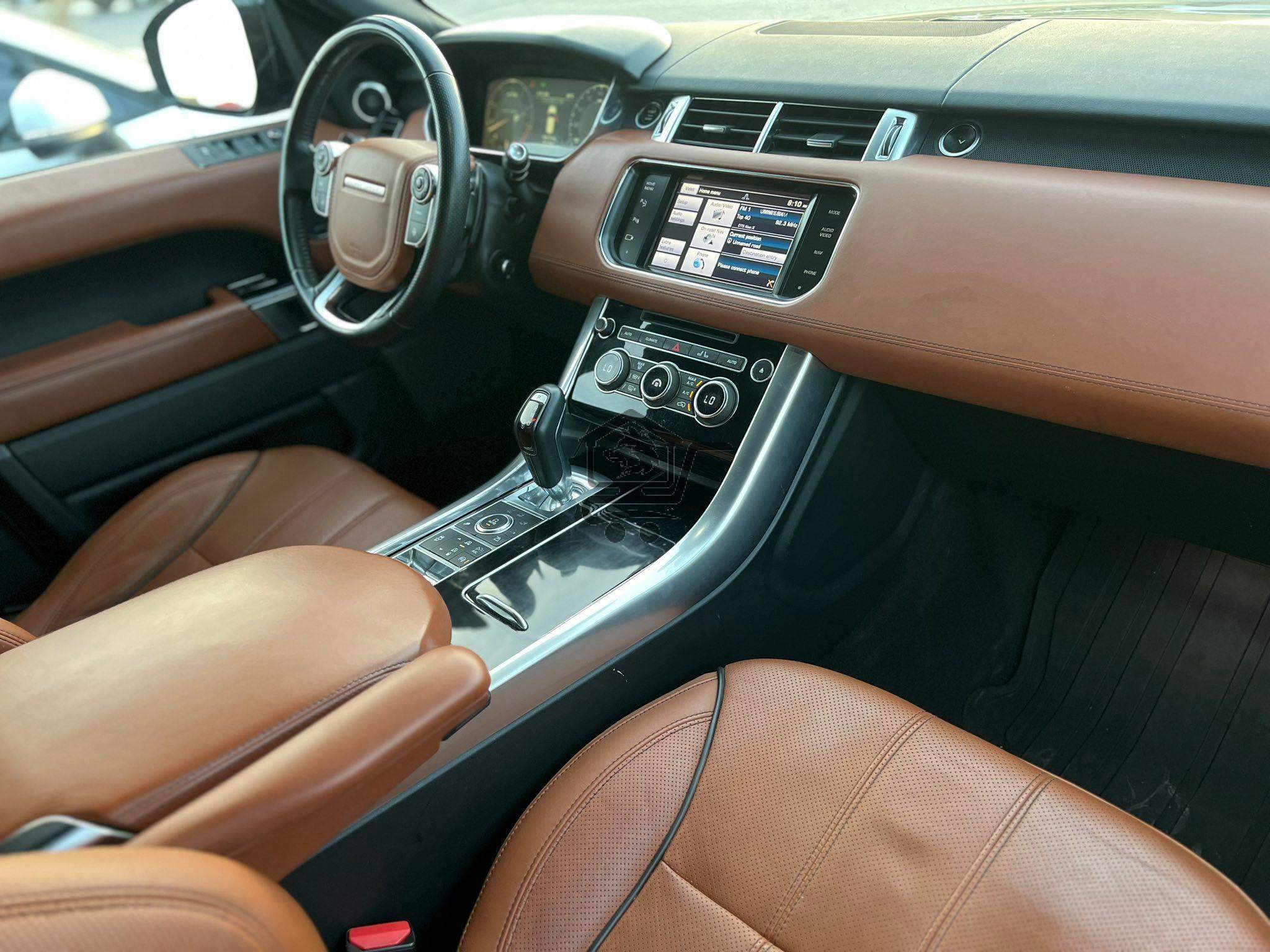 RANGE ROVER SPORT 2015 - الصورة 9
