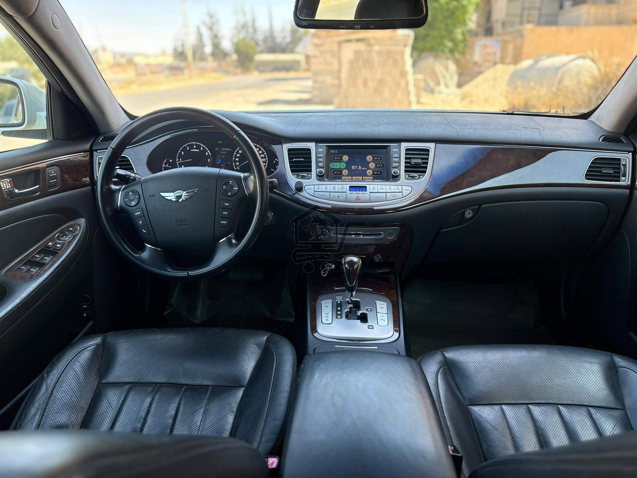 Hyundai Genesis 2010 - الصورة 5