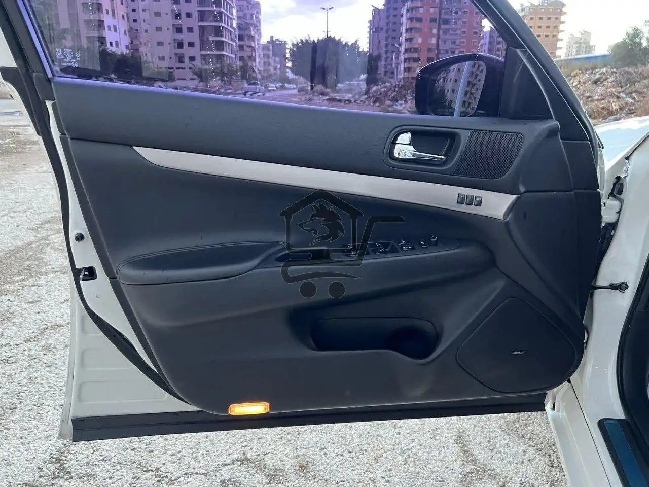 2013 INFINITI G25 - الصورة 4