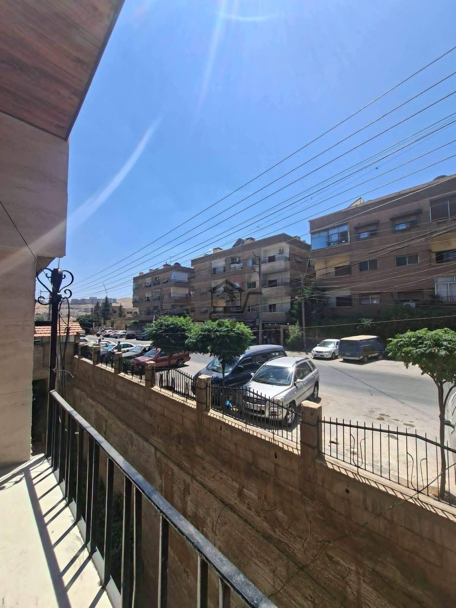 منزل للبيع - الصورة 1