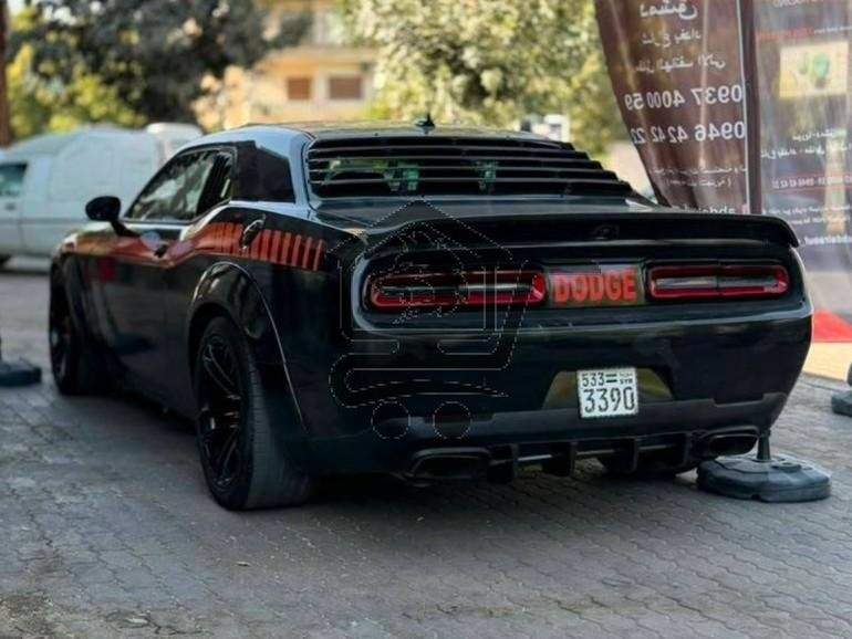 Dodge Challenger SRT - الصورة 2