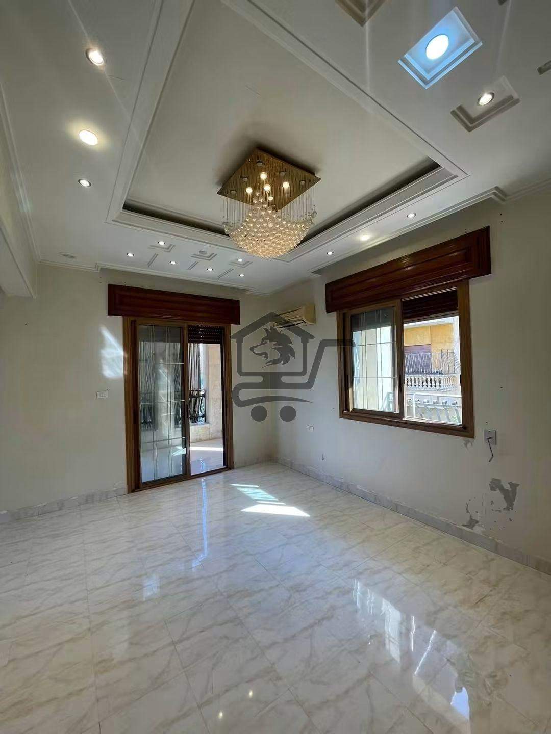 منزل فاخر - الصورة 9