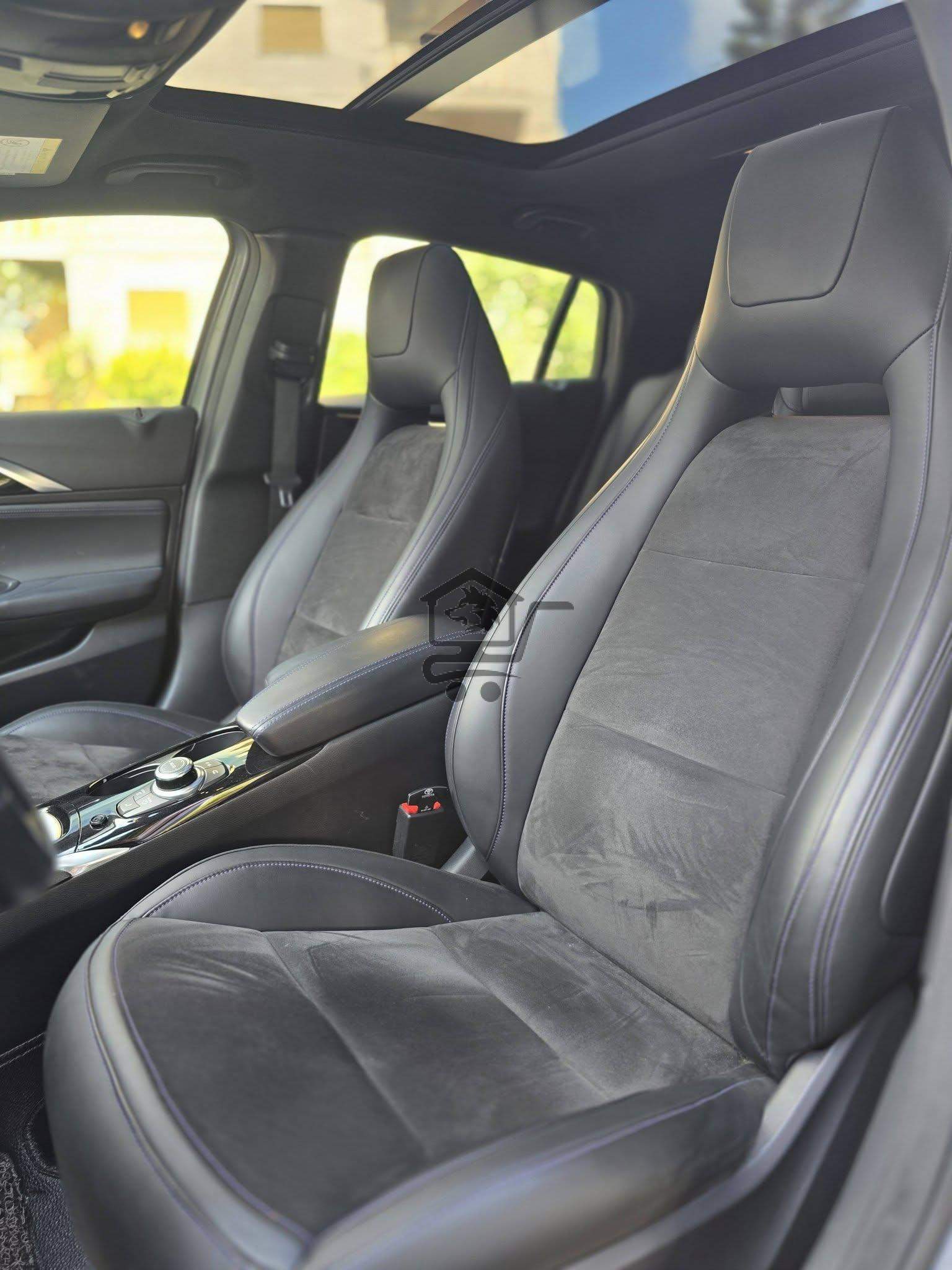Infiniti Q30s Premium - الصورة 3
