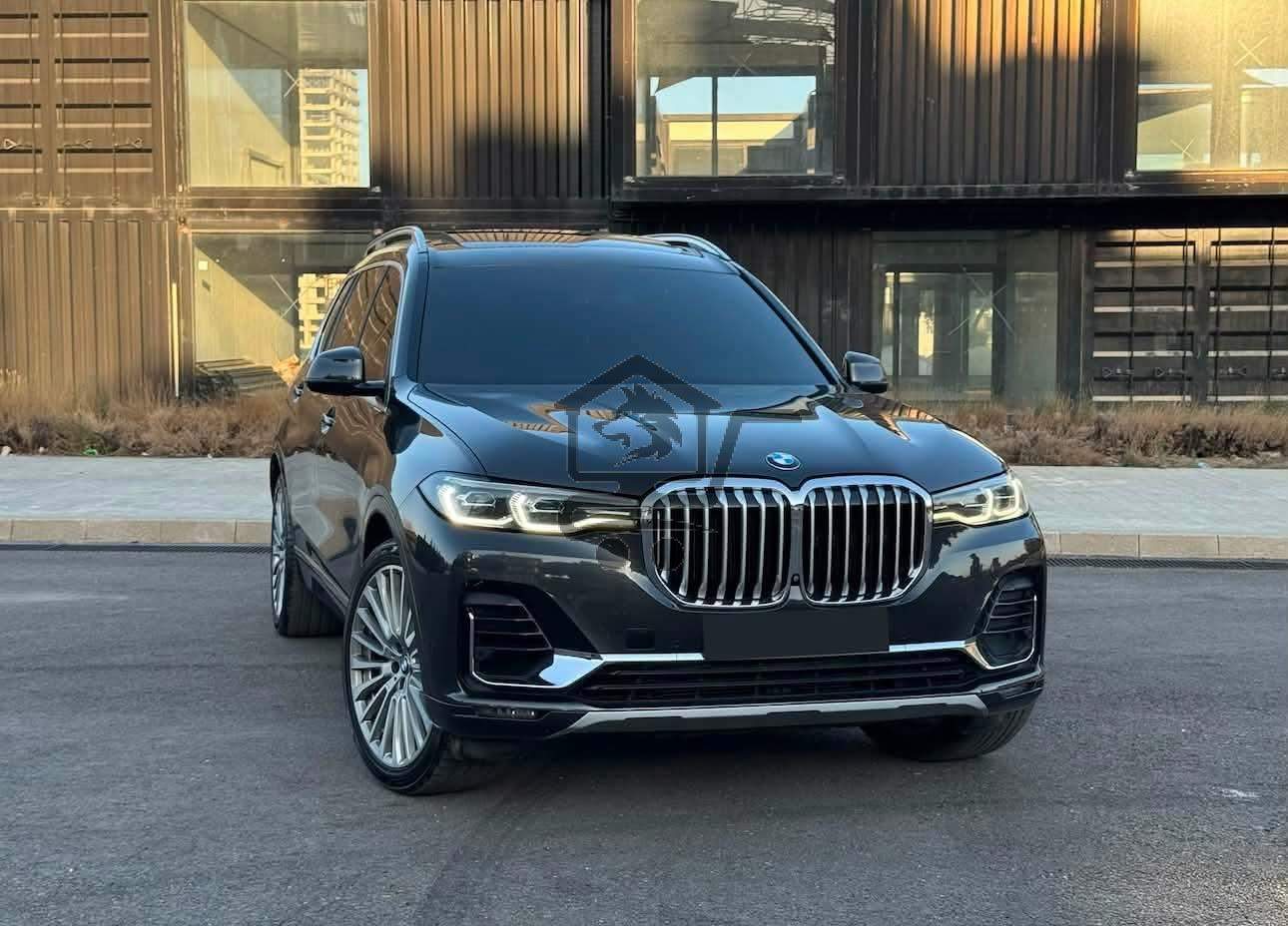 BMW X7 - الصورة 9