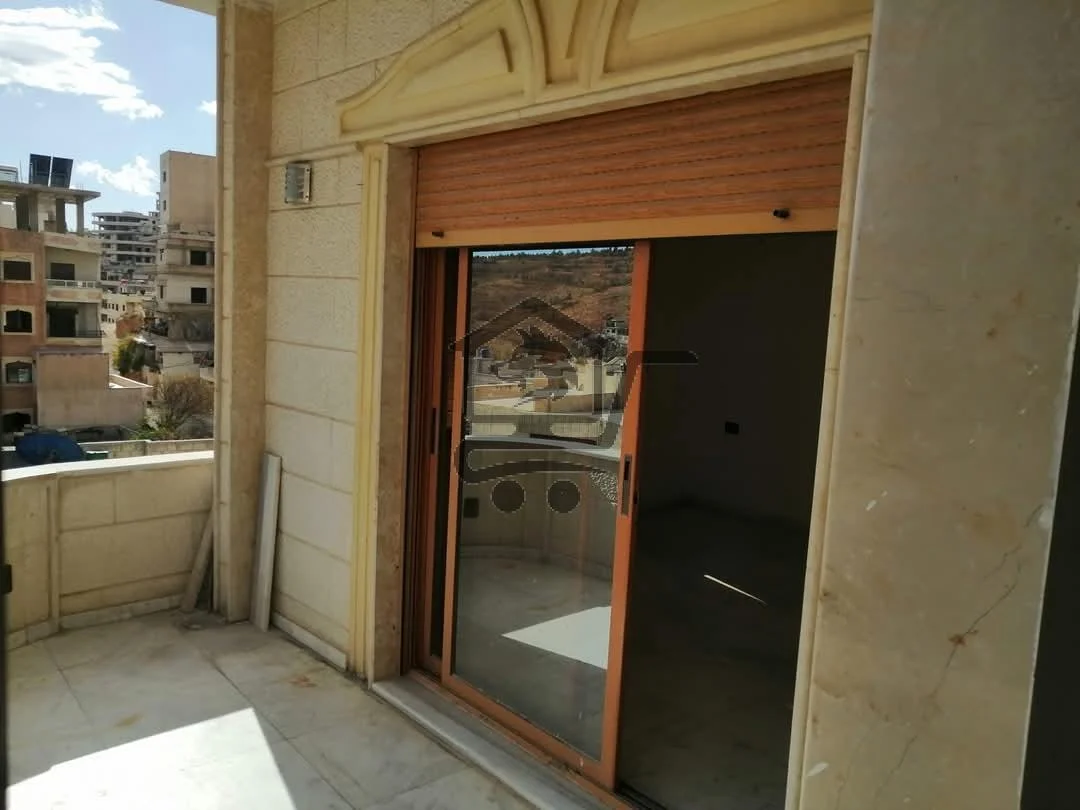 شقة مكسية غرفتين بدون فرش - الصورة 1