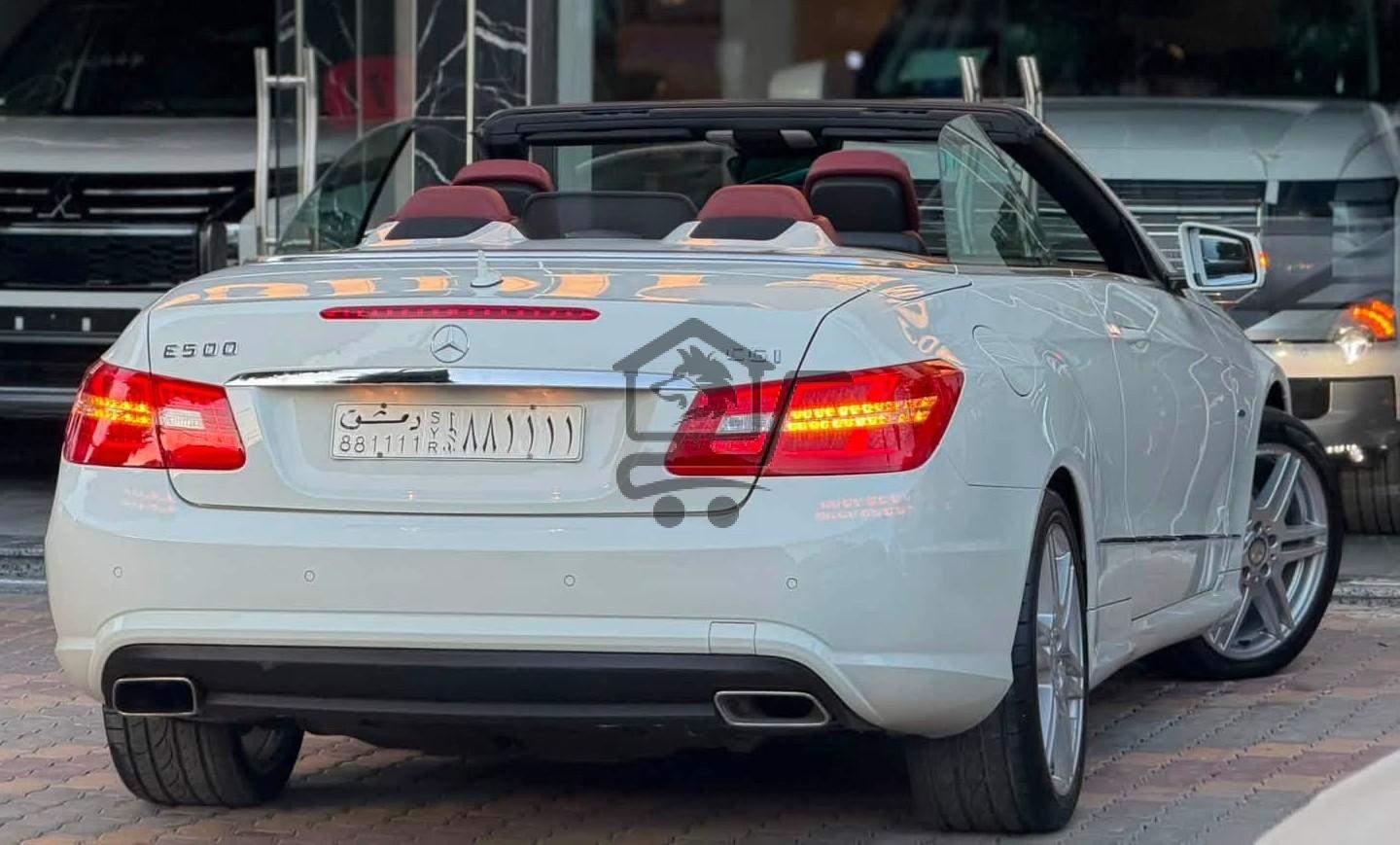 Mercedes-Benz E250 Cabriolet - الصورة 2