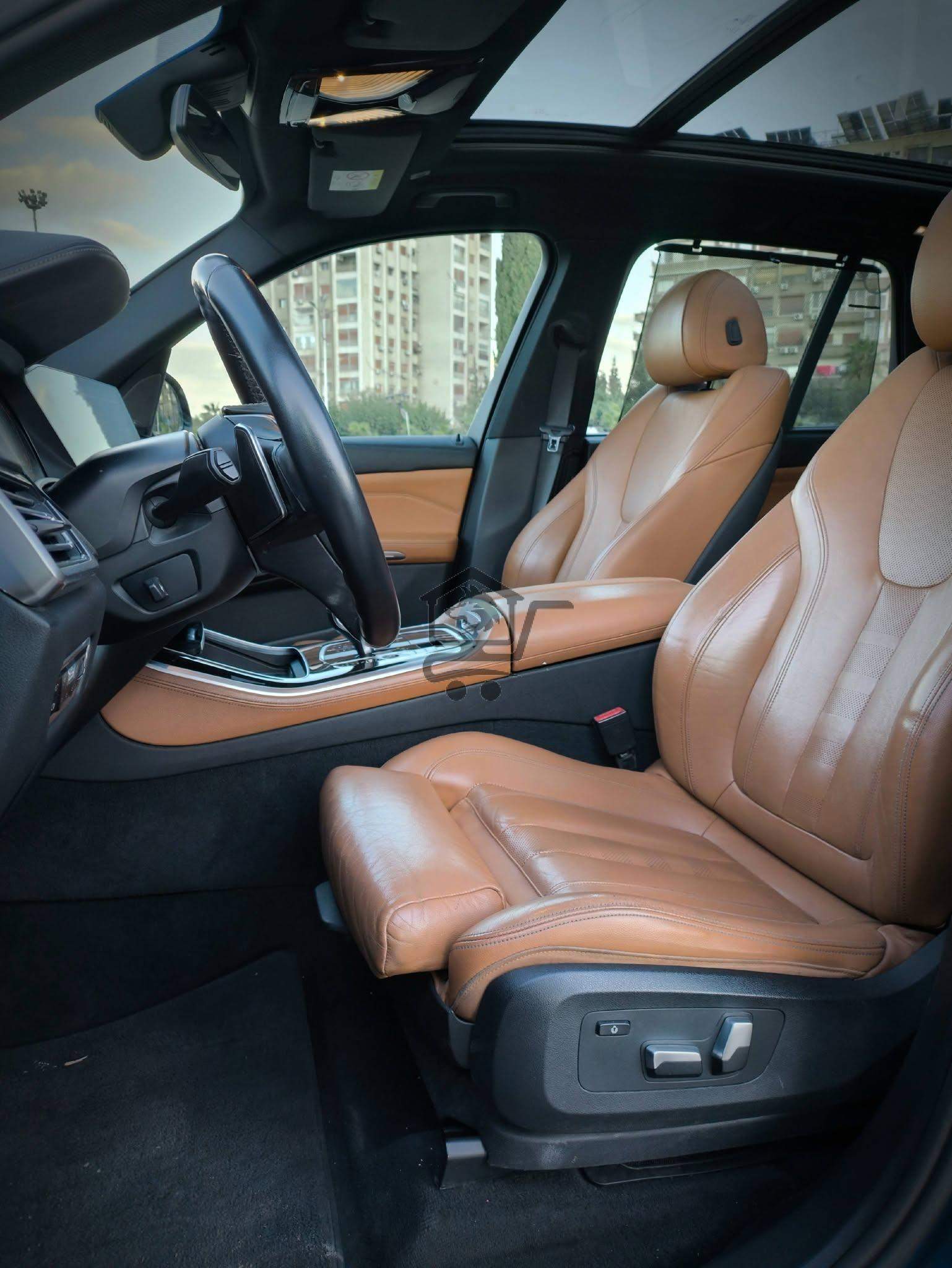BMW X5 40i - الصورة 5