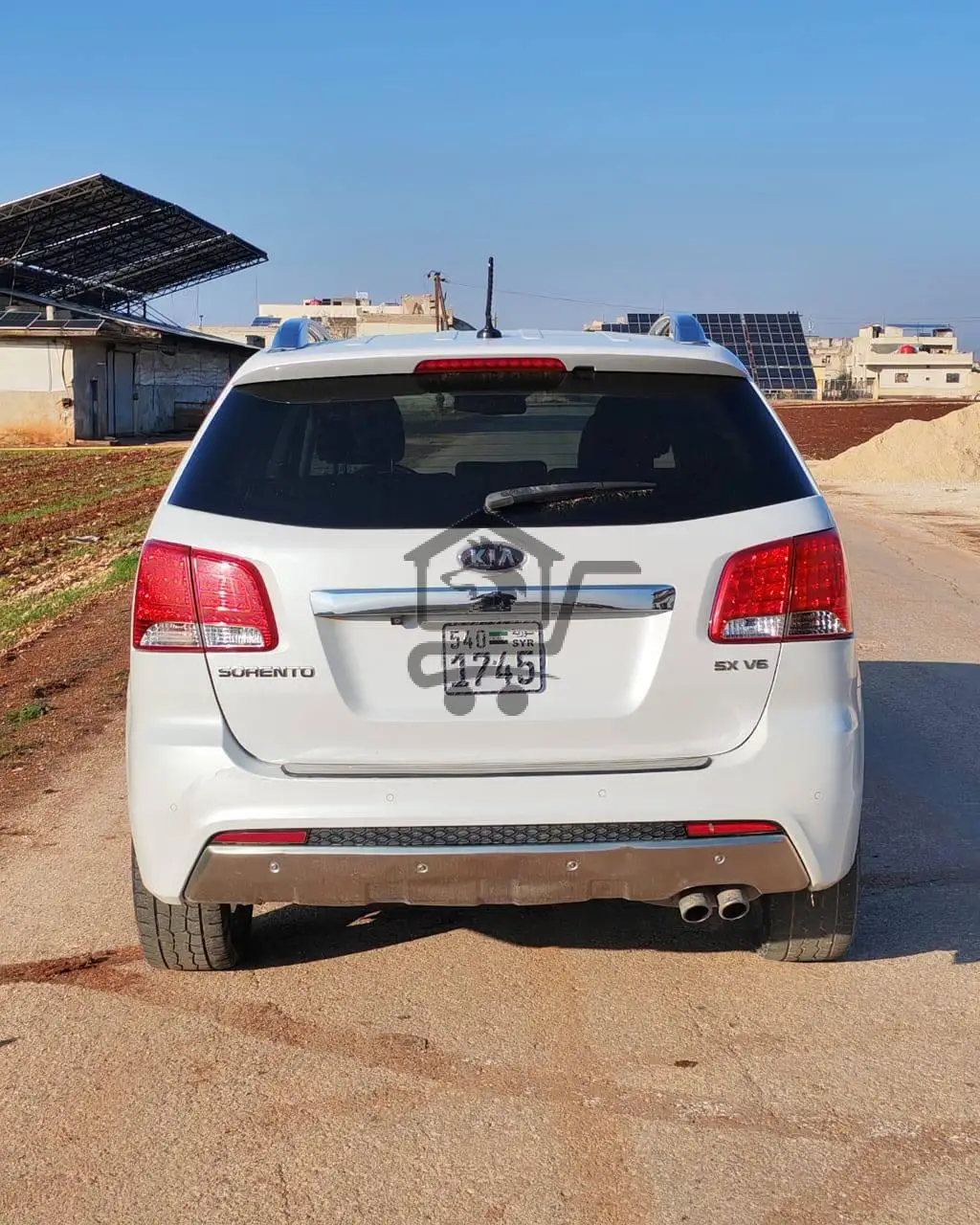 كيا سورنتو 2013 - الصورة 3