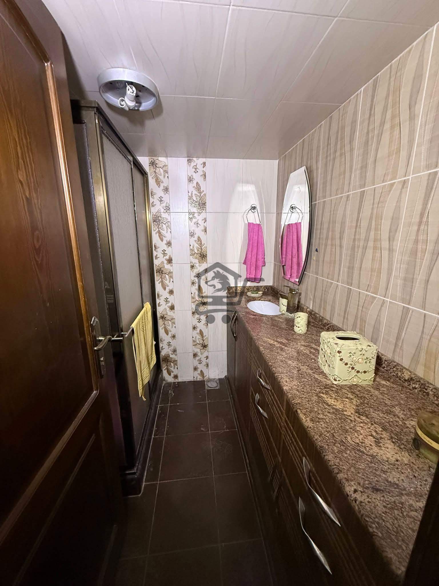 بيت في منطقة الجلاء - الصورة 3