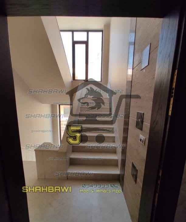منزل فاخر - الصورة 3