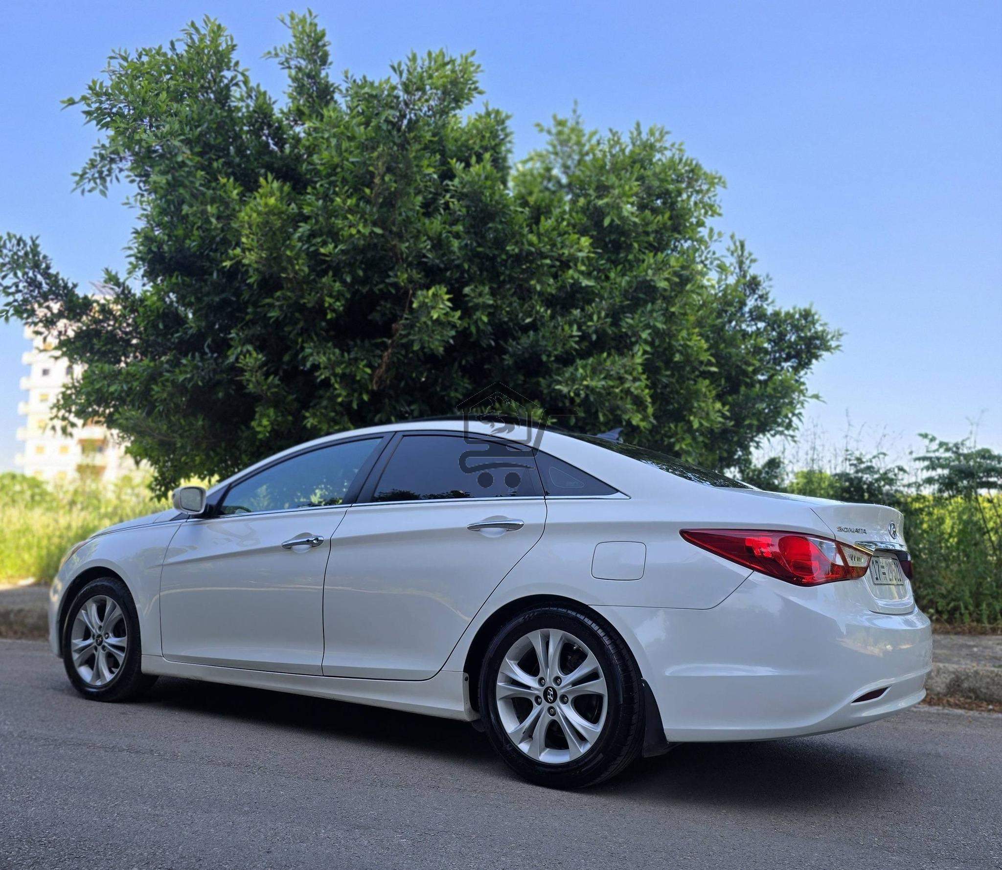 Hyundai Sonata 2012 - الصورة 5