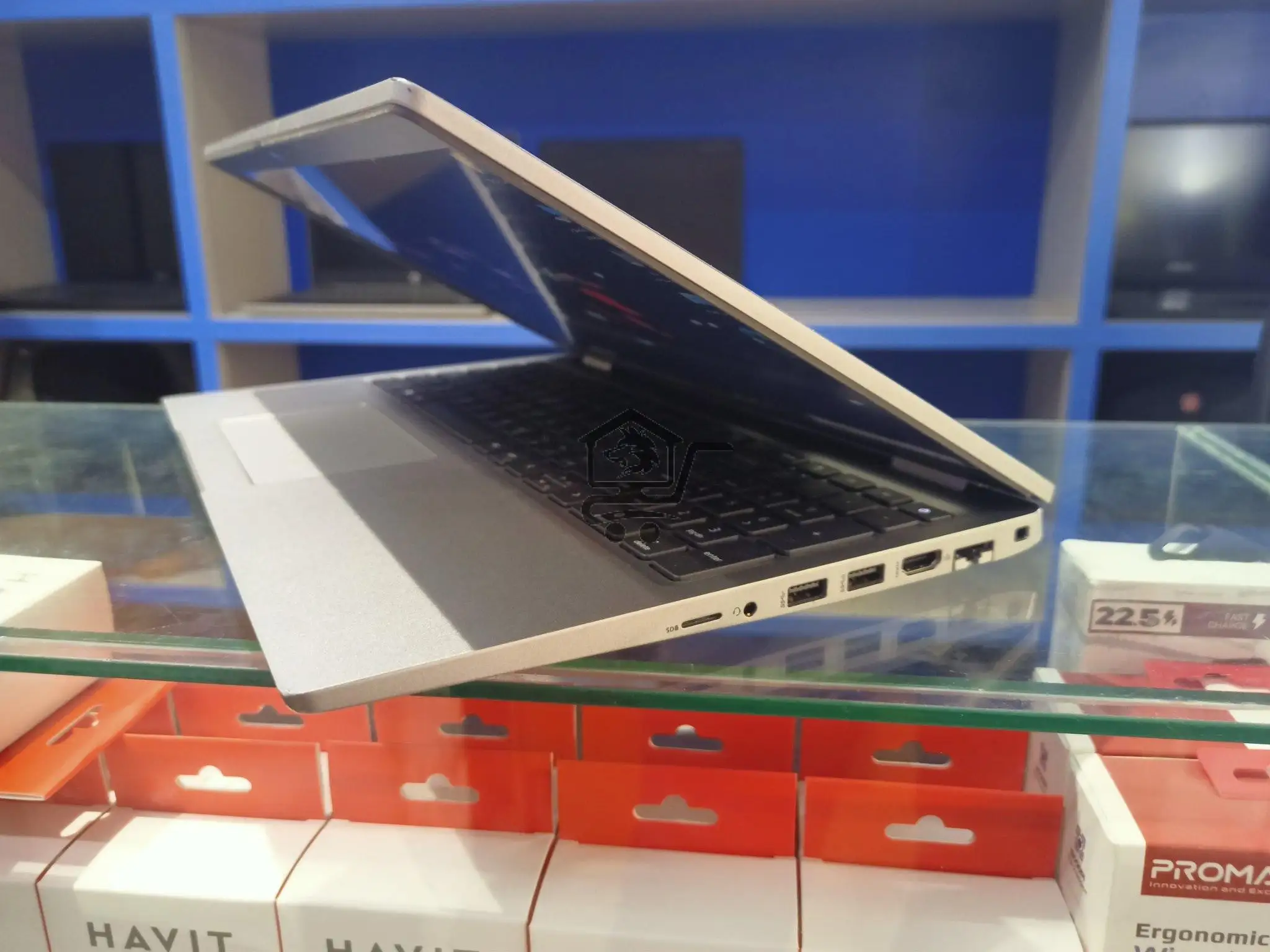 Dell Latitude 3420 - الصورة 3