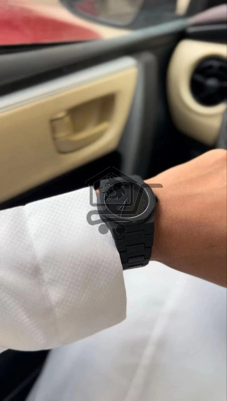 ساعة بمظهر شبابي أنيق - الصورة 3