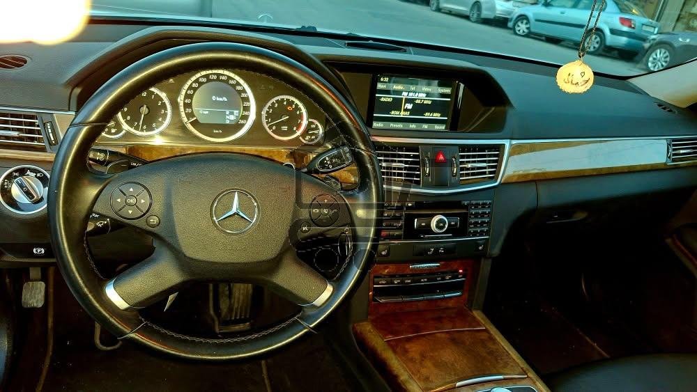 Mercedes-Benz E350 2011 - الصورة 7